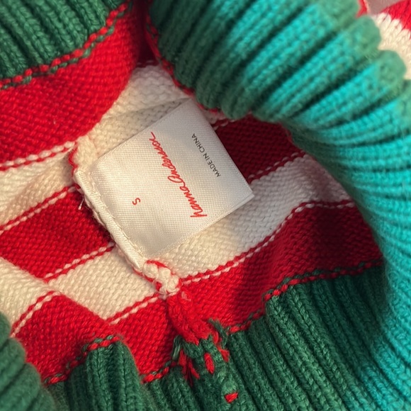 Pair of Hanna Andersson Christmas hats - Picture 2 of 2